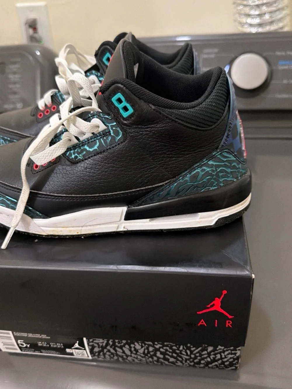 Jordan Kids' Sneaker Box with Black, Gray, Red Accents